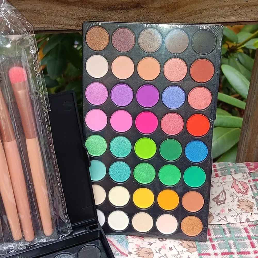 🆕️POPFEEL 120 COLOR PROFESSIONAL COMPLETE EYESHADOW PALETTE & BRUSH GIFT SET